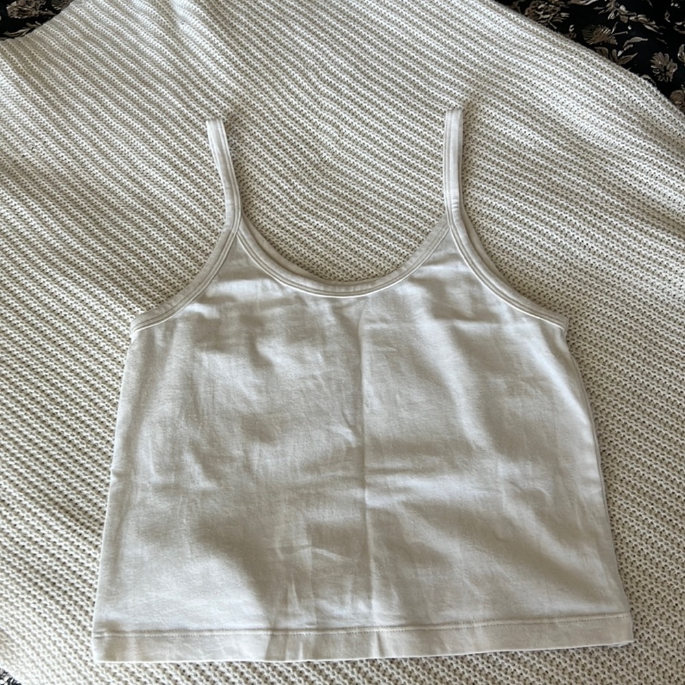 ARQ tank ivory color